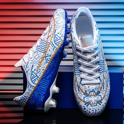 Lichte ademende heren voetbalschoenen FG lange noppen buitenshuis indoorsport schoenen bieden super sterke grip 35 white