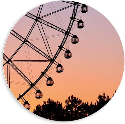 Forex Wandcirkel - Reuzenrad met Mooie Lucht op Achtergrond  - 60x60cm Foto op Wandcirkel (met ophangsysteem)