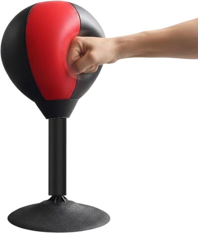 Boksspeelgoed Bureau - Fitness Speelgoed - Stress Verlichten - Sterke Zuigkracht - 18 cm Hoog - Zwart Rood