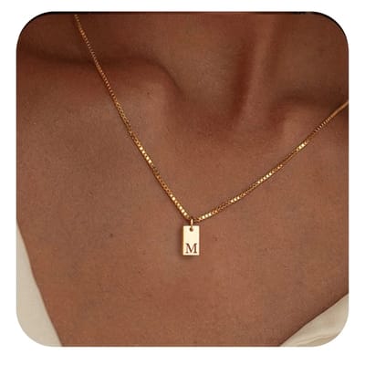 Ketting met initiaal - Stainless Steel - Letter M - Minimalistisch sieraad - Waterproof - Fijne damesketting -