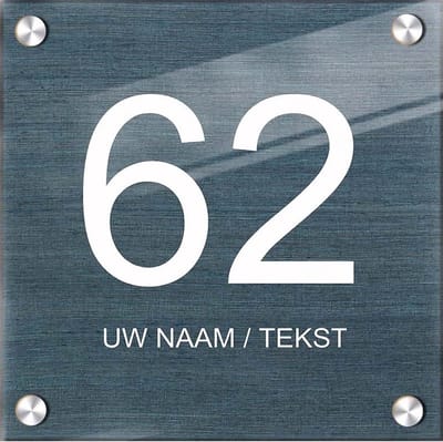 Naambordje voordeur plexiglas 20x20x0,5 cm model 1149 - Huisnummerbordje, naambordjes, naambordje huis, naamplaatjes, huisnummer bord, huisnummer bordje, originele naambordjes voordeur, huisnummerbord met naam, originele huisnummer bord