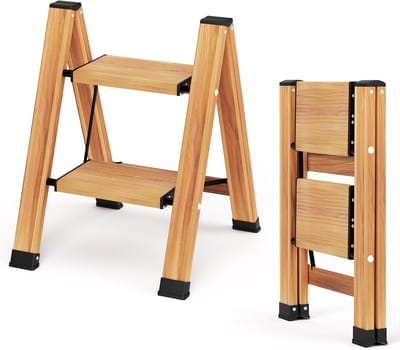 Famanu – Opvouwbare aluminium trapladder met 2 treden houtnerf afwerking EN131 gecertificeerd en stabiel
