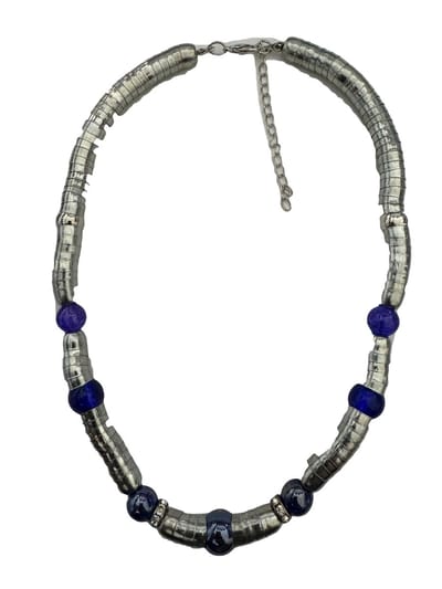 Petra's Sieradenwereld - Ketting metaal omwikkeld met blauwe kralen (963)