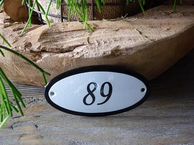 Emaille huisnummer 10x5 wit nr. 89