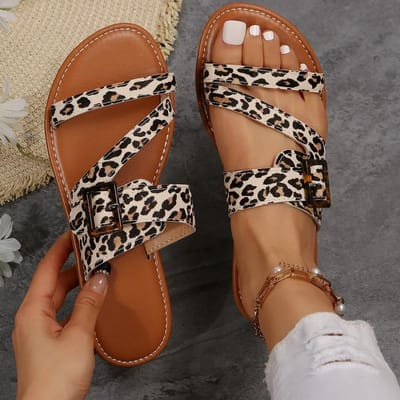 Lente/zomer Nieuwe Platte Gesp Sandalen met Grote Maat Ronde Neus Luipaardprint Dames Strandslippers 39