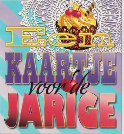 Wenskaart - Kaartje voor de jarige - set van 10 - verjaardag - felicitatie - feestje - cupcake - vintage - hartelijk gefeliciteerd