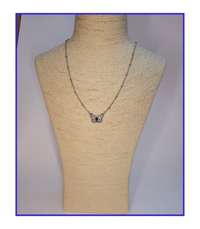 HÕBE – Mariposa Zilver ketting – Gerecycled Edestaal– Collier – Handgemaakte Sieraad – Accessories – Dames Ketting – Karabijnhaaksluiting – 45 cm Lengte