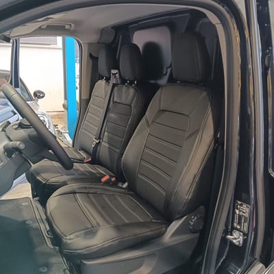 Pasvorm stoelhoezen Volkswagen T7 2022-heden (past op stoel en duobank) - Kunstleer zwart