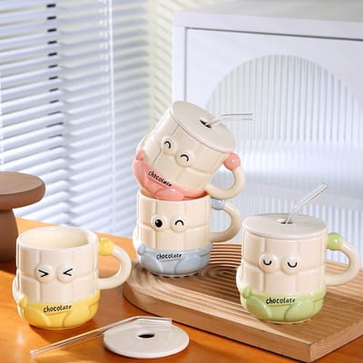 Smiley Gezicht met Deksel Schattig Smiley Gezicht Rietjesbeker Cartoon Set Keramische Beker Koppelsmok Hittebestendige Beker Cadeau 420ML white