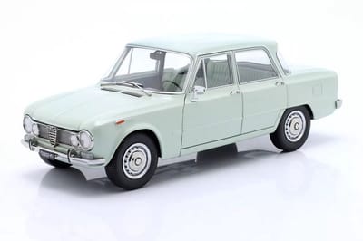 Alfa Romeo Giulia 1.6 Ti 1962 - 1:18 - Mitica