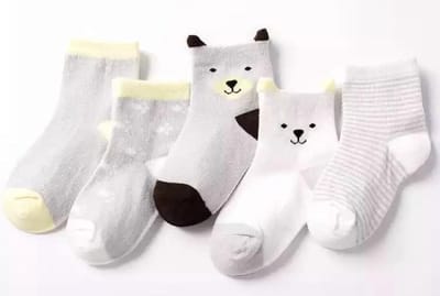 5 paar New born Baby sokken - set babysokjes - 0-6 maanden - Grijze Beren sokken - Babysokken - Multipack - Dierensokken - Kraamcadeau voor Jongen of Meisje - Babyshower Cadeau - Kraammand