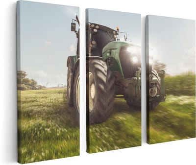 Artaza Canvas Schilderij Drieluik Tractor op het Gras - Trekker - 120x80 cm - Wanddecoratie Woonkamer - Schilderijen - Muurdecoratie