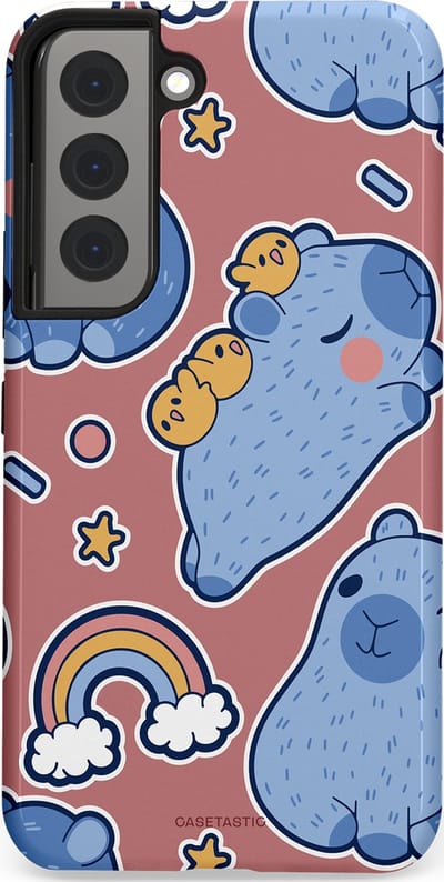 Casetastic Hoesje Geschikt voor Samsung S22 - Stijlvolle Beschermende Duo-layer Case - Capibara knuffelvriend