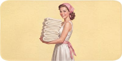 WC mat 120x60 cm - Antislip - Handdoeken - Vrouw - Jurk - Roze - Toiletmat - Vloermat - Douchemat - Toilet tapijt - Toiletmatten