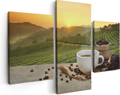 Artaza Canvas Schilderij Drieluik Kopje Koffie Op Een Plantage Achtergrond - 90x60 - Foto Op Canvas - Canvas Print