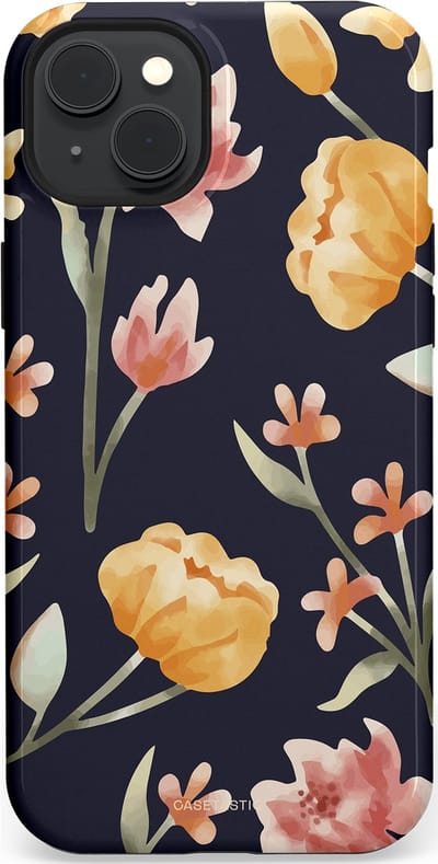 Casetastic Hoesje Geschikt voor Apple iPhone 15 Plus Magsafe - Stijlvolle Beschermende Duo-layer Case - Bloemen Nacht