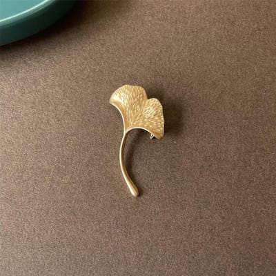Barok Stijl Goudkleur Mat Bladeren Spelden Broche Voor Vrouwen Dame Elegant Exquise Vinteage Plantenserie Pak Kantoor Reversspeld brown