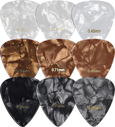kwmobile gitaar plectrums - Verschillende diktes - Voor akoestische-, elektrische- en basgitaren - Plectrumset - 9 stuks