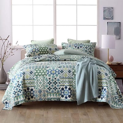 Famanu – Sprei van 220 x 240 cm - katoen - bedsprei - dekbed met 2 kussenslopen - Bohemische stijl - quilt voor tweepersoonsbed (groen boheems - 250 x 270 cm)