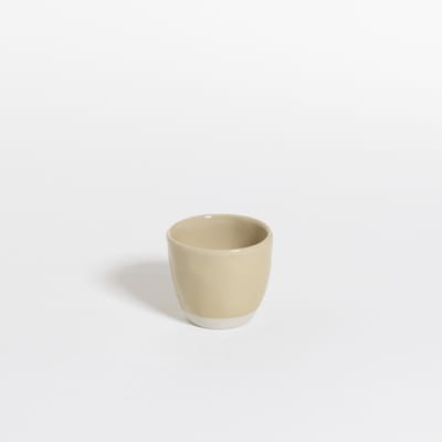 The Table | Atelier - Espressokopje - Cashew - lichtbruin - handgemaakte espressomok - 65 ml