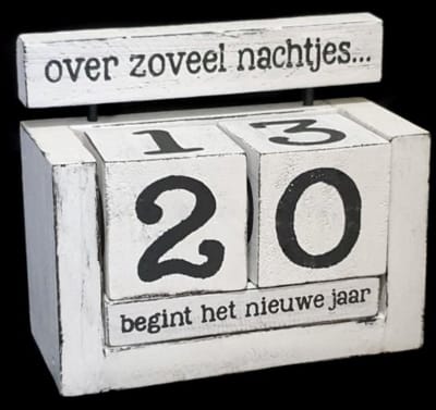 Woodart aftelkalender zoveel nachtjes kalender antique white wit