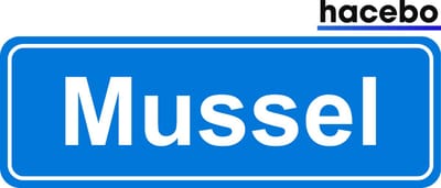 Hacebo - Plaatsnaam Sticker - 29x10 CM - Mussel sticker - Verkeersborden sticker - grappige cadeaus - Mussel