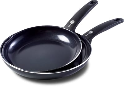 GreenPan Cambridge Koekenpannenset 2-delig - 24/28cm -PFAS-vrije antikleeflaag - Pannenset inductie - Keramische pan - Ovenbestendig tot 160°C - Koudgrepen - Zwart