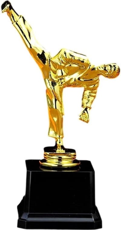 Sport Trofee - Wedstrijdprijs Beker - Sportevenementen Belonen - Duurzaam Kunststof Ontwerp - 19 cm Hoog - Goudkleurig