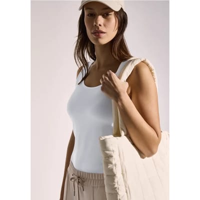 Basis top