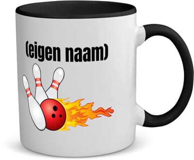 Akyol - bowling kegels vuur met eigen naam koffiemok - theemok - zwart - Bowlen - ieman die graag bowlt - sport - bal - kegels - cadeau - verjaardag - kado - 350 ML inhoud