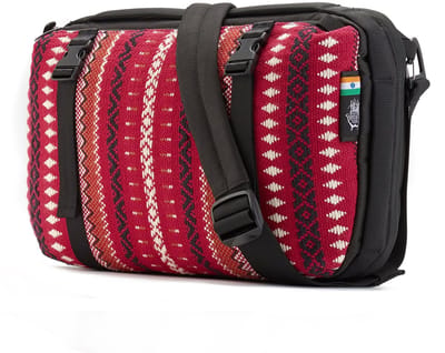 Ethnotek Somanya 13 Laptoptas - geschikt voor 13 inch MacBooks - Comfortabele schouderband