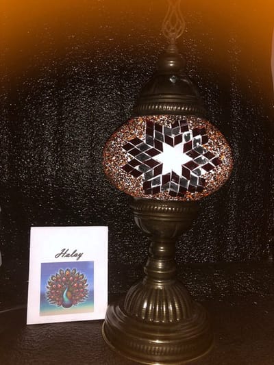 Turkse sfeerlamp - handgemaakt tafellamp bruin met rode mozaïek - 1 stuk - unieke design en hoogwaardige kwaliteit