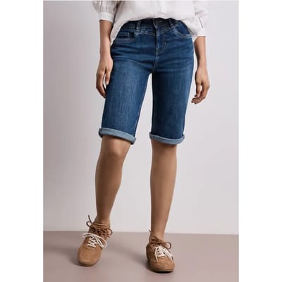 Bermuda met Slim Legs en omgeslagen detail