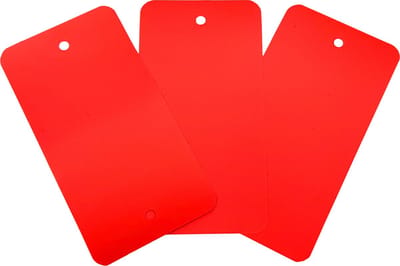 Kortpack - Rode PVC Labels - 120mm lang x 65mm breed - 1000 stuks - 2 Ponsgaatjes - Afgeronde Hoeken - Kunststof Kaartjes - Beschrijfbaar - (021.0026)