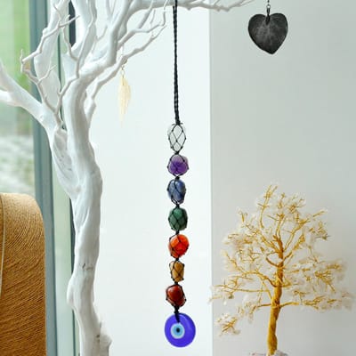 7 Chakra Edelstenen Hanger met Boze Oog | Hang Decoratie | Meditatie Accessoire | Ruwe Stenen Hanger | Muurdecoratie | Steen Hanger | Edel Stenen Accessoires | Mediteren | Hangend Ornament | Yoga | Reiki | 34x3.5cm
