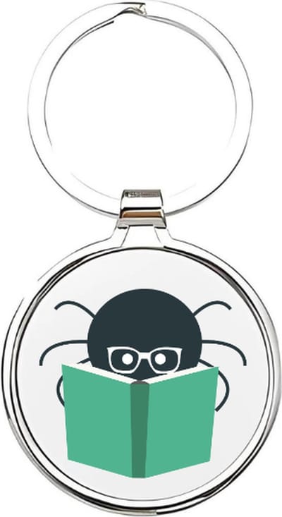 Akyol - Spinnen Sleutelhanger - halloween - Dierenliefhebbers - Spin - spider - zwarte spin - sleutelhanger voor Halloween - tarantula - insect - dier - huisdier - dierendag - spinachtigen - vogelspin - 4 x 7,5 CM