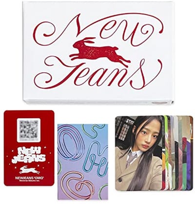 1e single [OMG] Weverse Albums Ver. met Songtekst en Fotokaarten