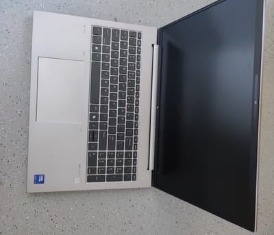 HP IDS UMA U7-155H RTKUSBC 14" G11 16GB 512GB ssd BD 8K939AV RTX5060 mpg 5CG4440J72