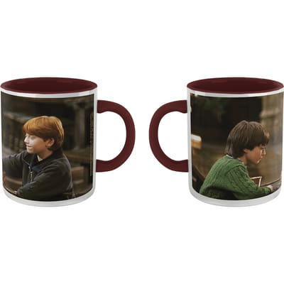 Harry Potter Harry And Ron - Playing Chess Mug - Burgundy