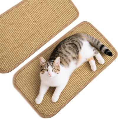 Famanu – Set van 2 sisal kattenkrabmatten 50x40 cm – Natuurlijk tapijt met klittenband en kleefstrips – Beschermt bank en vloer tegen krassen – Bruin