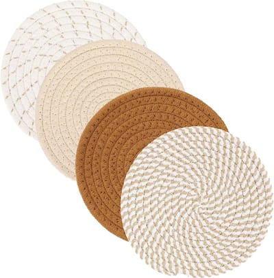QTTVBTNA - 4 Stuks Ronde Onderzetters - Hittebestendige Pannenonderzetters - Bescherming voor Tafelblad & Keukenwerkblad - Vlek- en Krasbestendig voor Huis & Kantoor - Keukenaccessoires & Meubelbescherming - 18 cm