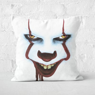 It Chapter 2 Pennywise Vierkant Kussen - 60x60cm - Soft Touch