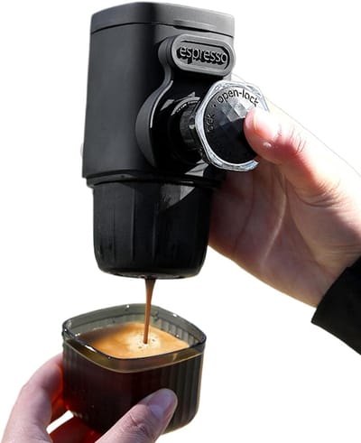 Draagbare Koffiemachine - Koffiezetter Reizen - Verse Koffie Overal - Handmatige Bediening - 100ml Capaciteit - Zwart