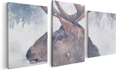 Artaza Canvas Schilderij Drieluik Hertenkop - Hert Op Een Bomen Achtergrond - 120x60 - Foto Op Canvas - Canvas Print