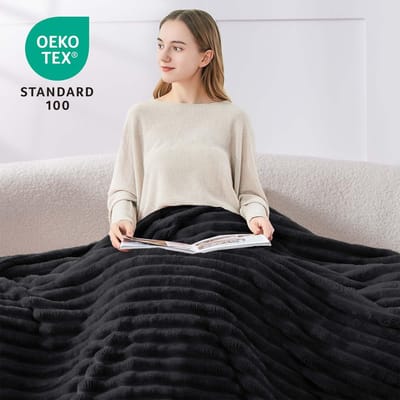 Store_8 - Decoratieve Deken - Flanellen Fleece - Zacht en Ademend - Zwart - Knuffeldeken - Geschikt voor Thuis en Buiten - 230x270 cm