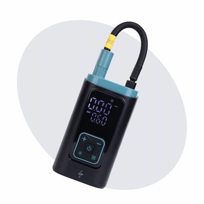 Voltano Elektrische Bandenpomp / Fietspomp Voor Auto / Motor / Scooter - Zwart / Ijsblauw - Draagbare Luchtcompressor - Voorgeprogrammeerde Standen - Pomp Tot 10,3 BAR - Incl. Opzetstukken Presta, Schader, Hollands Ventiel En Meer