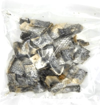 Chikko Quality - Zalmhuidtrainers - Natuurlijke snack - 100gr.