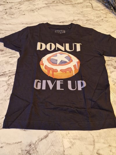 T-Shirt - Marvel - Captain America Donut - Navy - Mt 128