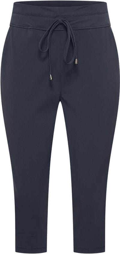 Mylady Travelsoft Capri Broek Navy Cora capri M,Deze capribroek valt groot. Ons advies is om een maatje kleiner te nemen
