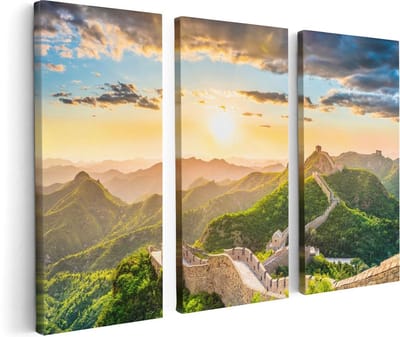 Artaza Canvas Schilderij Drieluik De Chinese Muur door de Bergen met Zon - 120x80 cm - Wanddecoratie Woonkamer - Schilderijen - Muurdecoratie